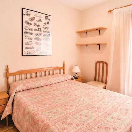 Lovely In With Kitchenette Holiday home